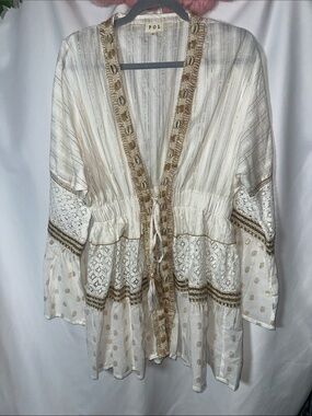 POL Ivory Bohemian Lace-Trim Tie-Front Tunic